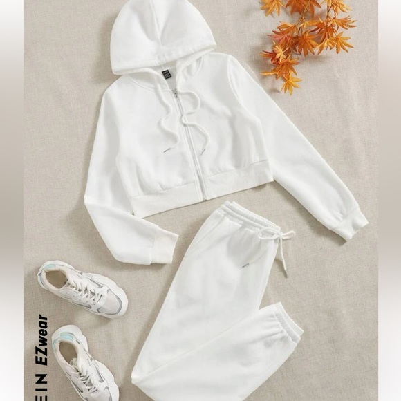 Matching Sweatpants Set - Picture 1 of 4